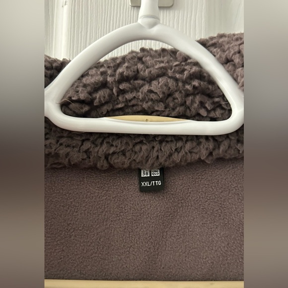 Uniqlo Teddy Coat Jacket - Picture 4 of 4